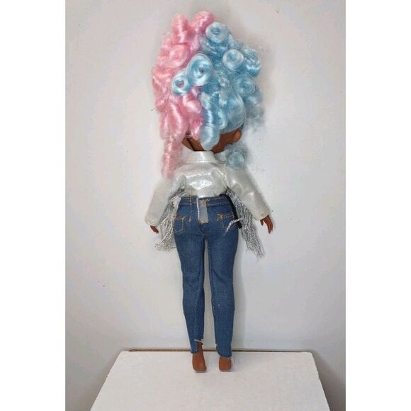 MGA LoL Surprise OMG Sweets Doll Western Glam Jacket Jeans READ DESCRIPTION Rare - Picture 3 of 6